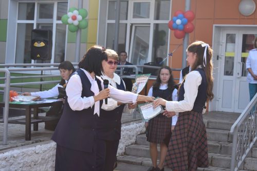 Балтач урта мәктәбендә узган белем бәйрәме