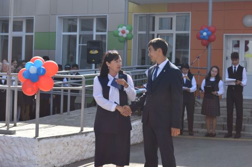 Балтач урта мәктәбендә узган белем бәйрәме