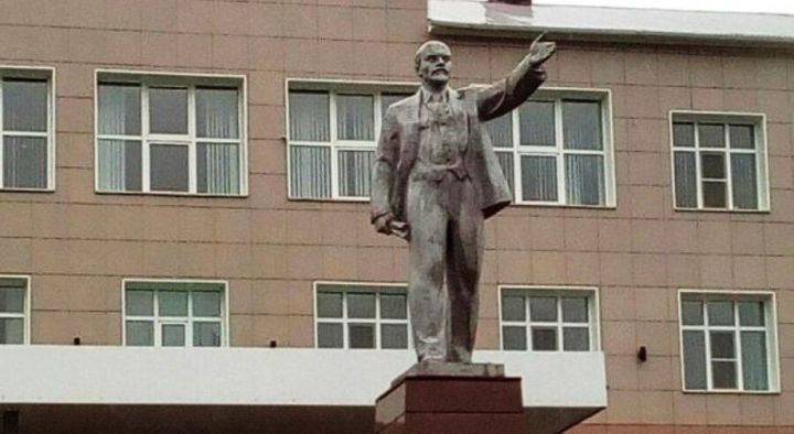 22 апрель – Ленин бабай туган көн!