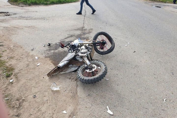Аллам сакласын: автобус белән бәрелешеп 14 яшьлек мотоциклчы үлгән