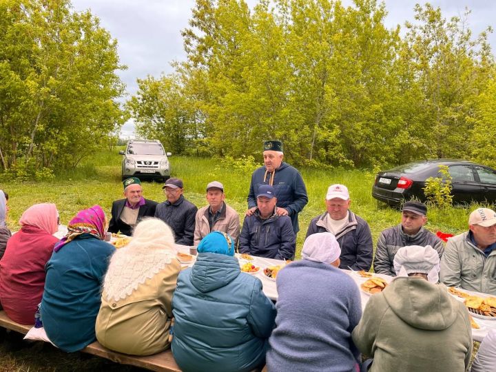 Парходада авылдашлар очрашуы узды (+фото)