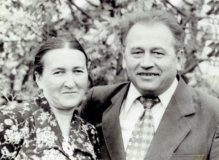 Хәтер безне гамьле итсә, эзләр еракка китә...