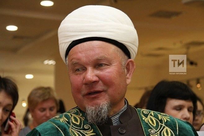Җәлил хәзрәт Фазлыев: «Хатын-кыз беренче чиратта әни булырга тиеш»