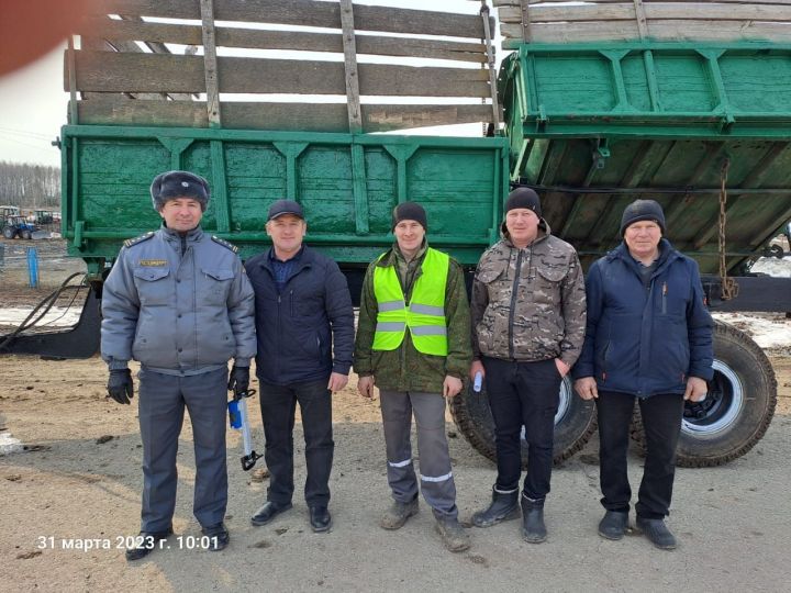 “Активист”та техника язгы кыр эшләренә әзер (фото)