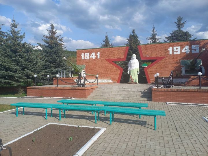 Ор авылында Җиңү көнен каршы алырга әзерләрме? (фото)