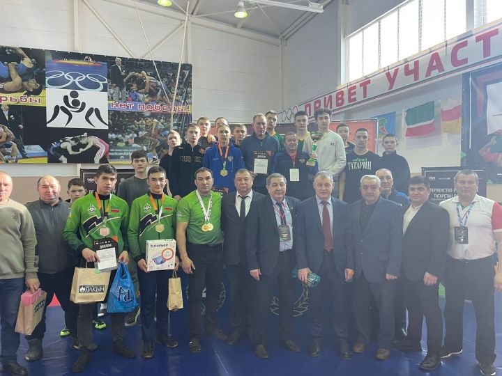 Молодцы, егетләр, булдырдыгыз! (фото)
