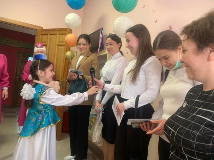 Карадуган балалар бакчасы белән  Арча педагогика көллияте арасында элемтә төзелде (фото)