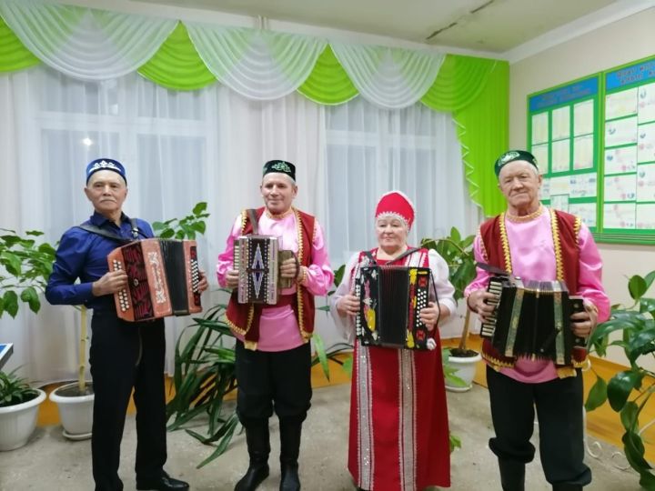 Калыкъёслэн огазе луэмзы тупаса улонэ вуттэ