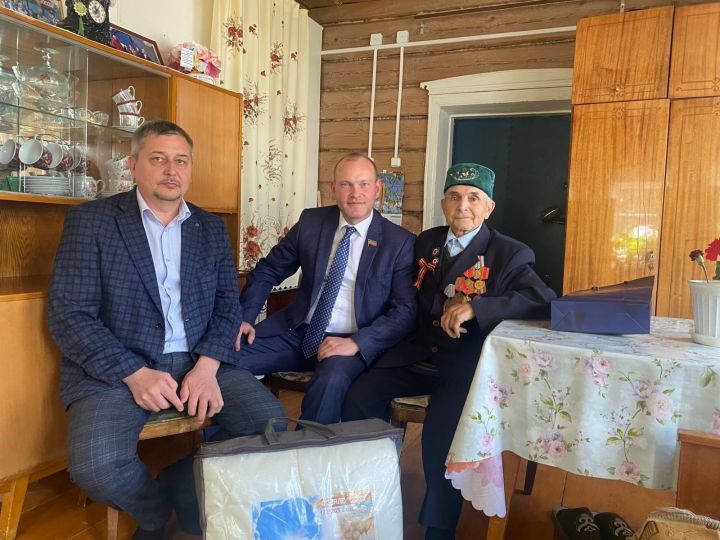 Балтачка Дәүләт Советы депутаты килде
