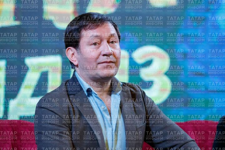 Җырчы Айдар Галимов: “Бер тапкыр әнине алдадым”