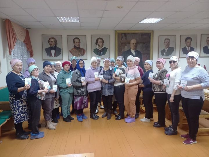 Ор авылы халкы читтә калмады