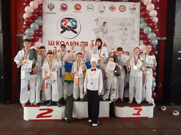 Балтач спортчылары төрле стильле каратэ буенча чемпионатта призлы урыннар яулады