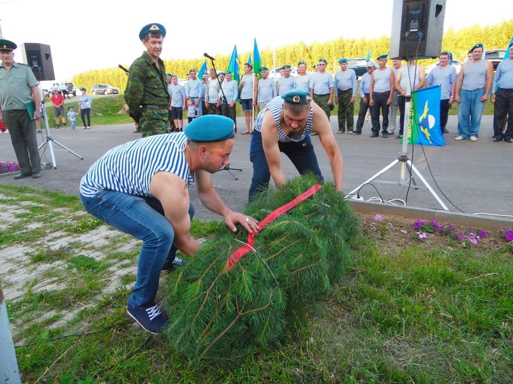 Балтачта зәңгәр беретлылар бәйрәм итә белә (фоторепортаж)