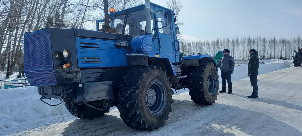 Арборда авыл хуҗалыгы техникалары техник күзәтү узды