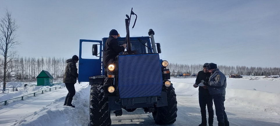 Арборда авыл хуҗалыгы техникалары техник күзәтү узды