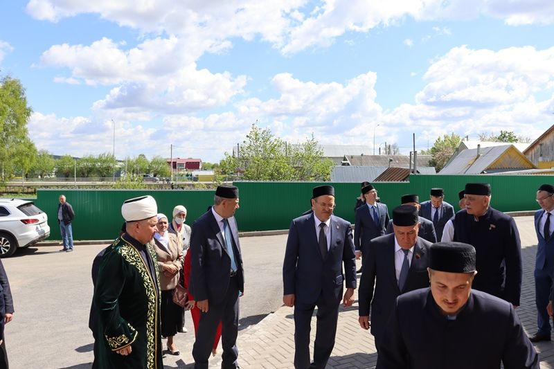 Балтачта узган туган телләрне саклау һәм үстерүдә милли мәгариф, мәдәният, социаль өлкәләрдәге эшчәнлек буенча зональ семинар-киңәшмәдән фотомизгелләр