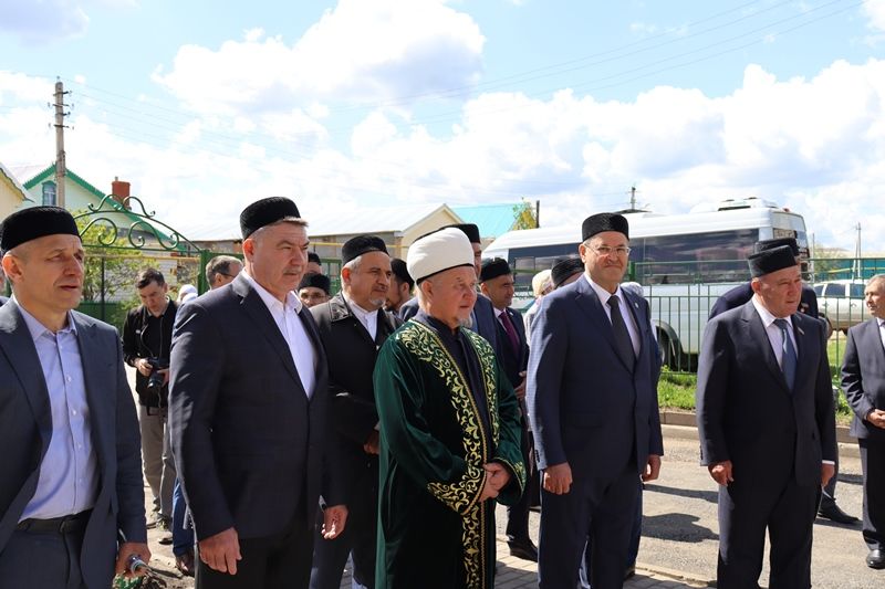 Балтачта узган туган телләрне саклау һәм үстерүдә милли мәгариф, мәдәният, социаль өлкәләрдәге эшчәнлек буенча зональ семинар-киңәшмәдән фотомизгелләр