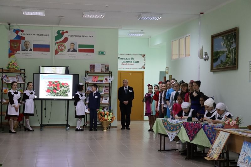 Балтачта узган туган телләрне саклау һәм үстерүдә милли мәгариф, мәдәният, социаль өлкәләрдәге эшчәнлек буенча зональ семинар-киңәшмәдән фотомизгелләр