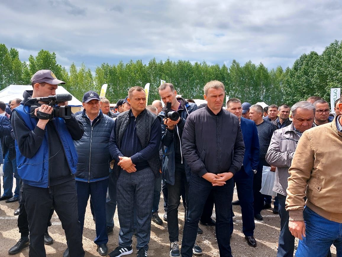 Балтачта узучы “Сенаж көне” республика семинары вакытында терлек азыгы әзерләүче яңа техникалар белән таныштылар (+фото)