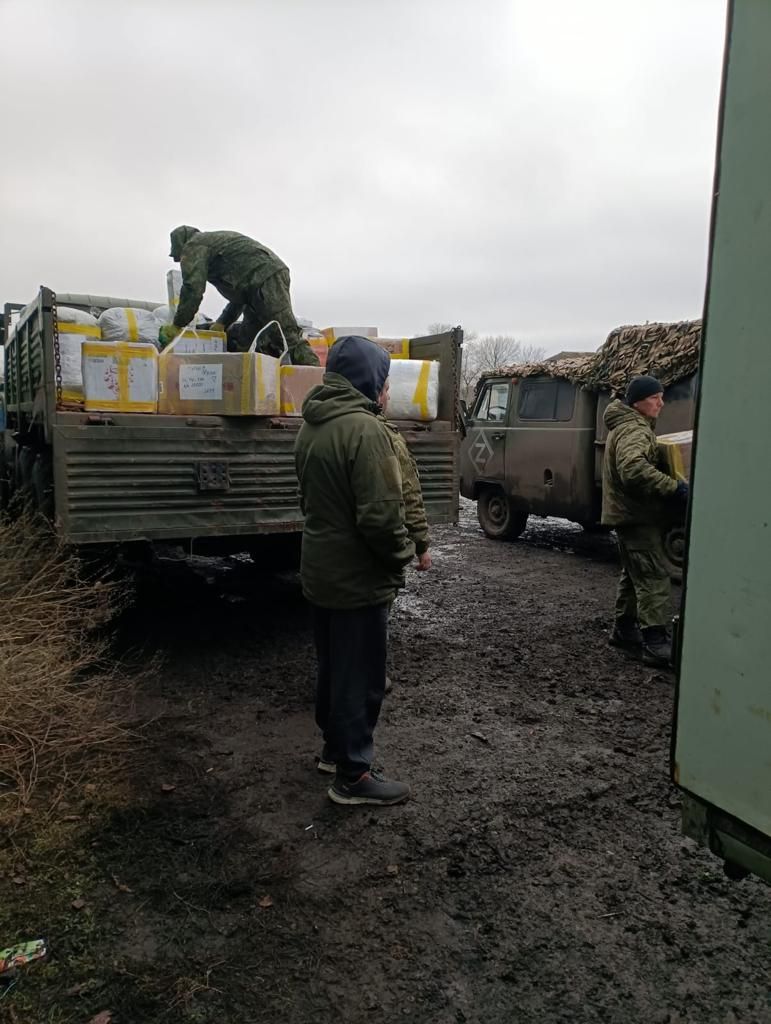 Бер ел эчендә сигез тапкыр хәрби хәрәкәтләр бара торган җирләргә гуманитар ярдәм илткән. Кем ул? (фото)