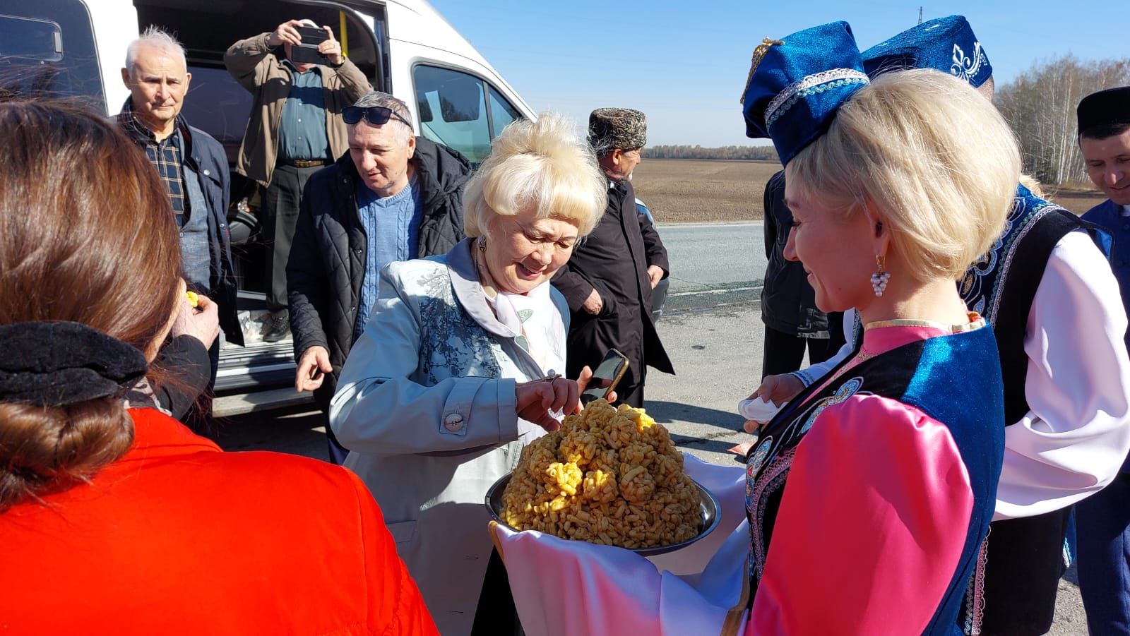 Районыбызга Казан шәһәреннән бертөркем язучылар-шагыйрьләр кайтты (фото)