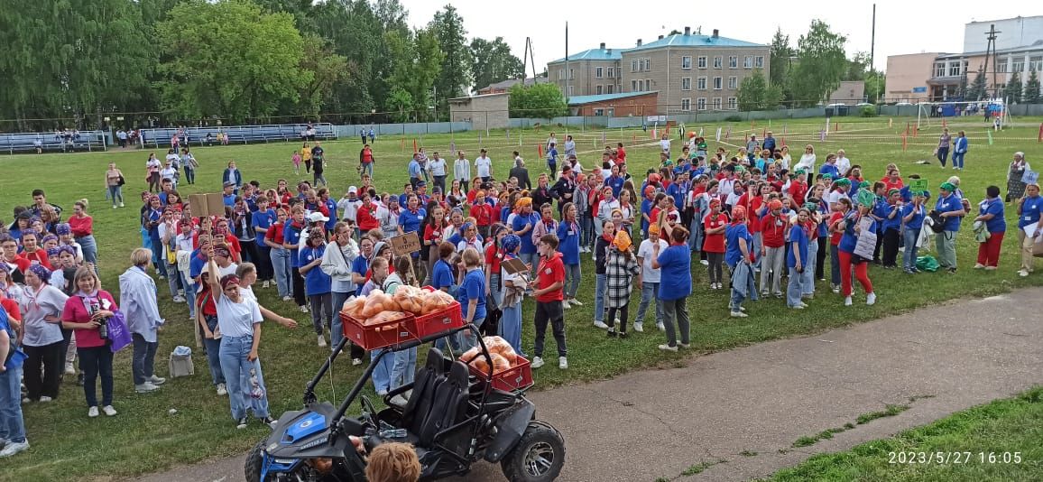 Малмыжда узган «Дуслык учагы»ннан фоторепортаж