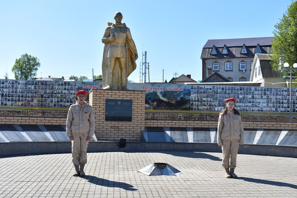 Балтачта узган Җиңү парадыннан фоторепортаж