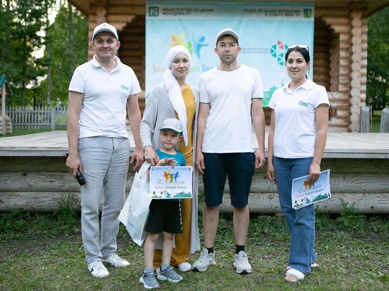 Балтач гаиләләре каршылыклар аша узды (фото)