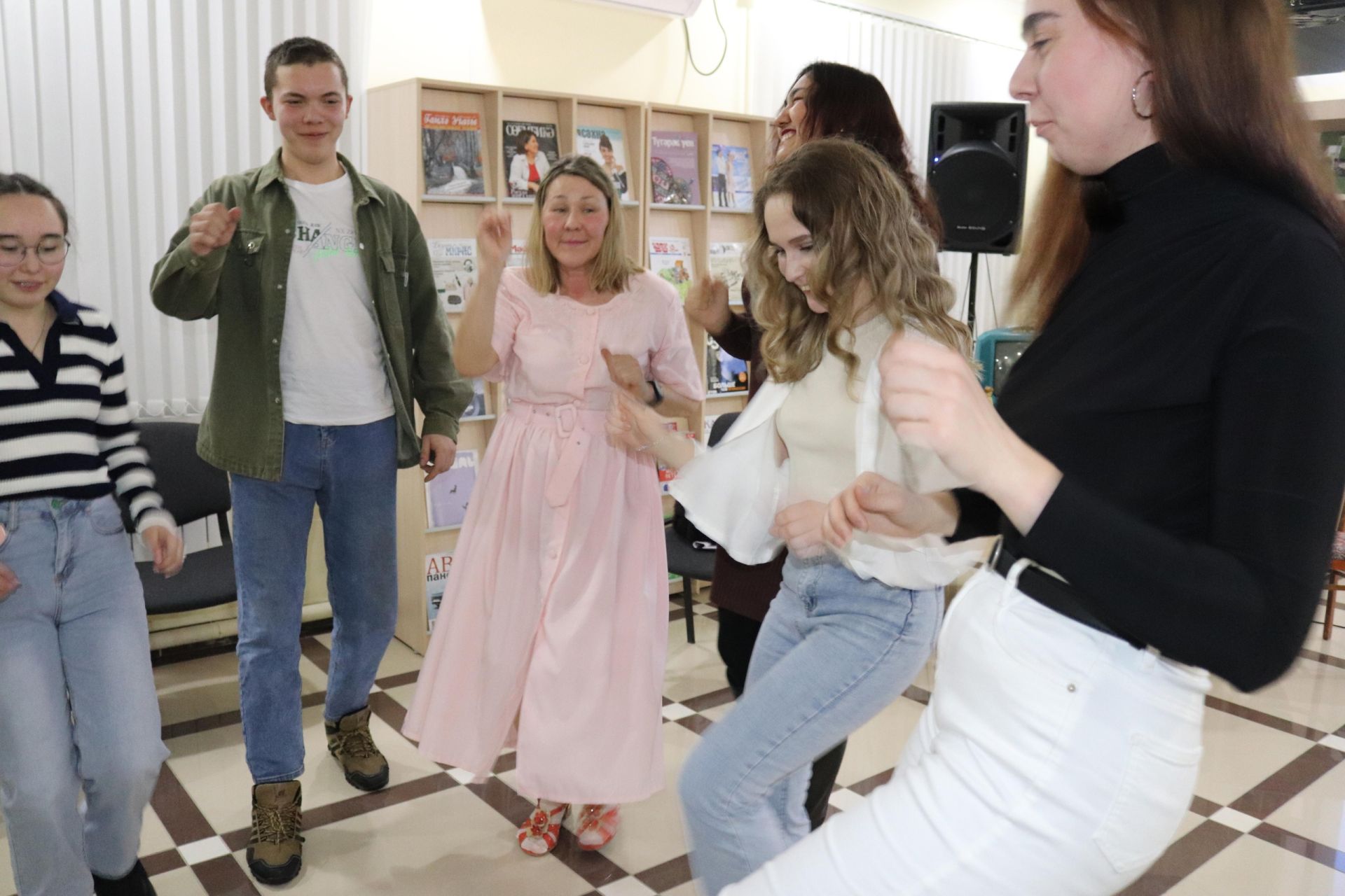 Балтач үзәк китапханәсендә студентларының очрашу кичәсе үтте (фото)