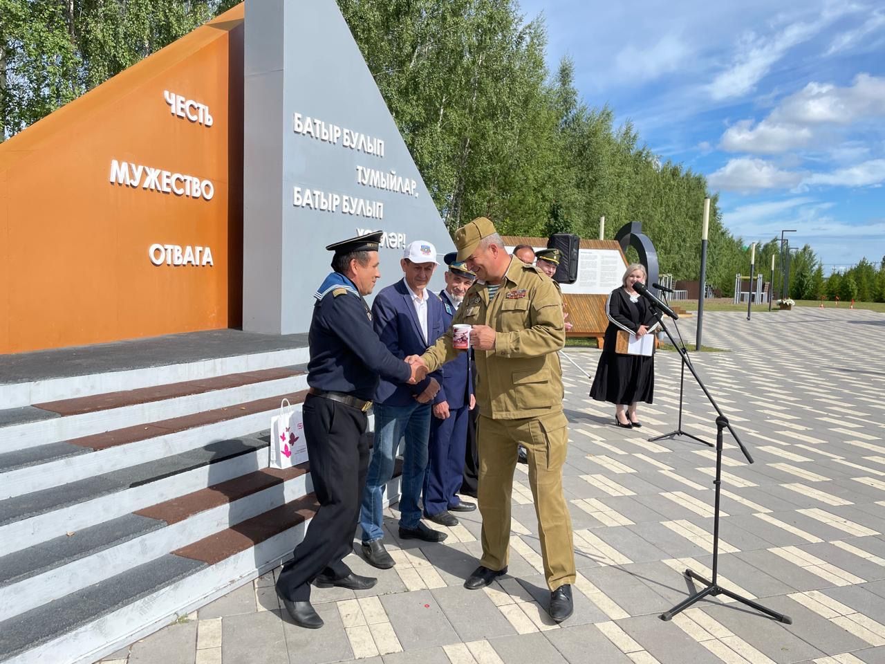 Балтачта хәрби диңгез флоты көнен билгеләп үтәләр (бик күп фото)