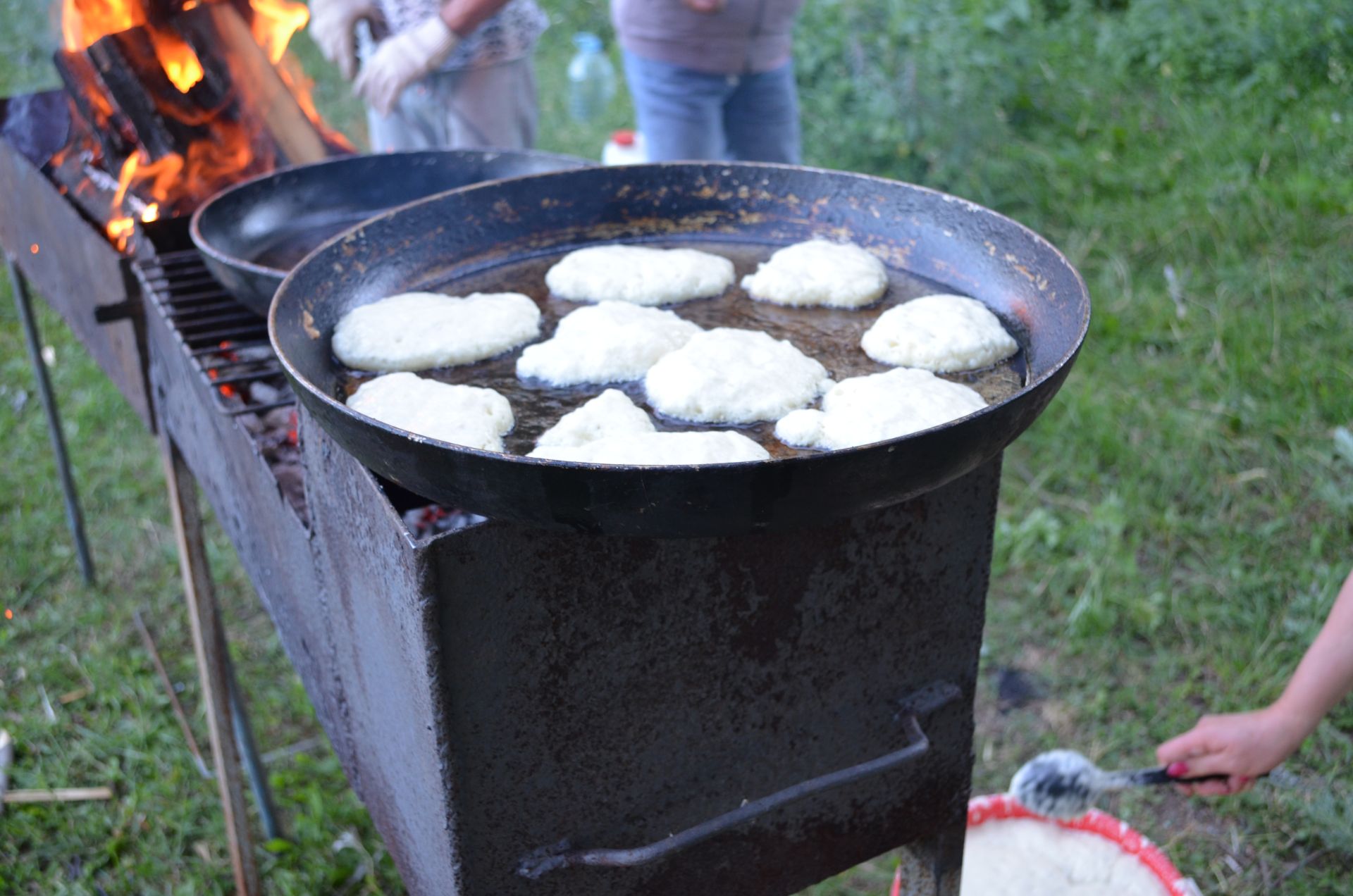 Блины, народные песни, пляски...