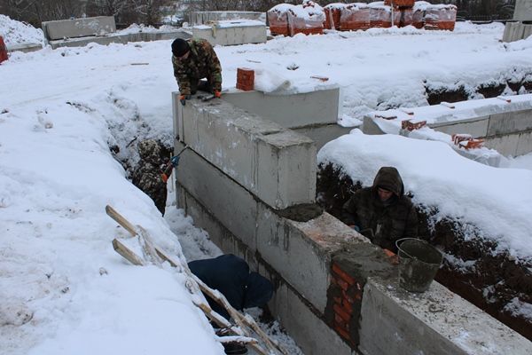 Бүген Түнтәр авылында кызлар өчен салыначак мәдрәсәгә нигез ташы салынды