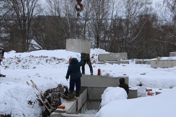 Бүген Түнтәр авылында кызлар өчен салыначак мәдрәсәгә нигез ташы салынды