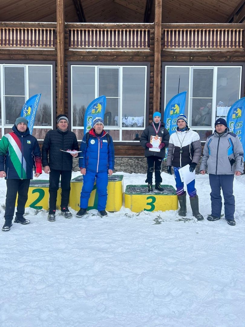 Рәлиф Әскаров призына узган чаңгы ярышында кемнәр җиңде?