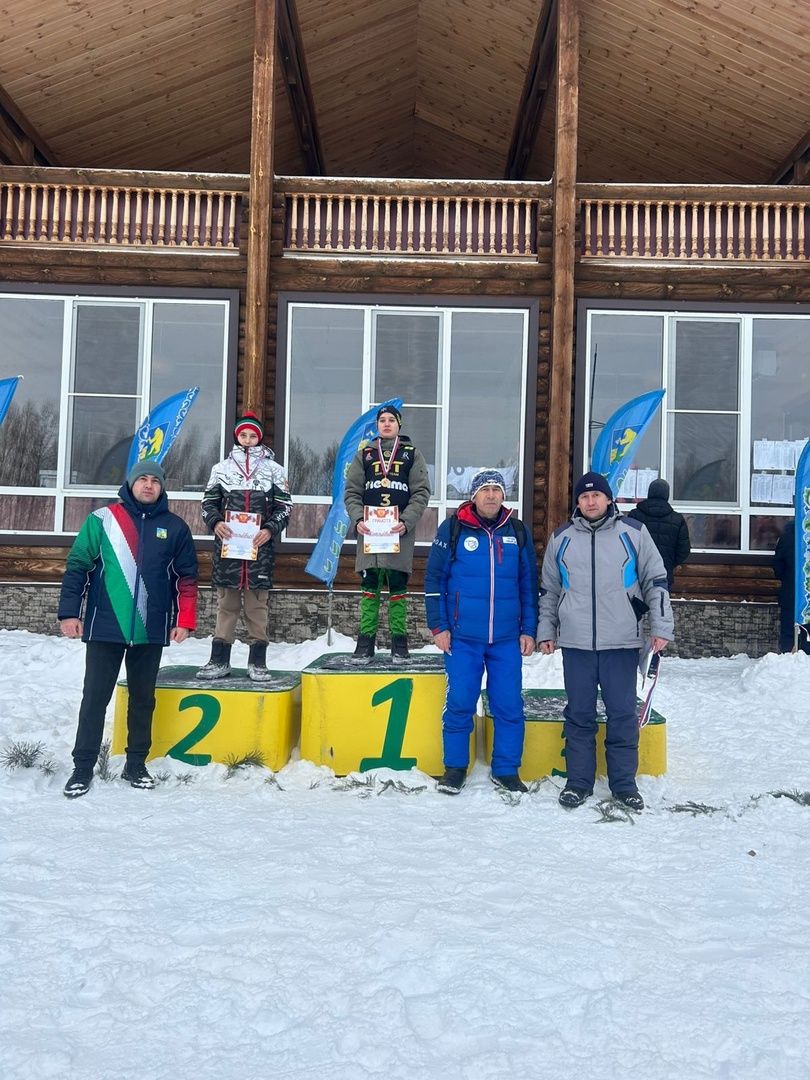 Рәлиф Әскаров призына узган чаңгы ярышында кемнәр җиңде?