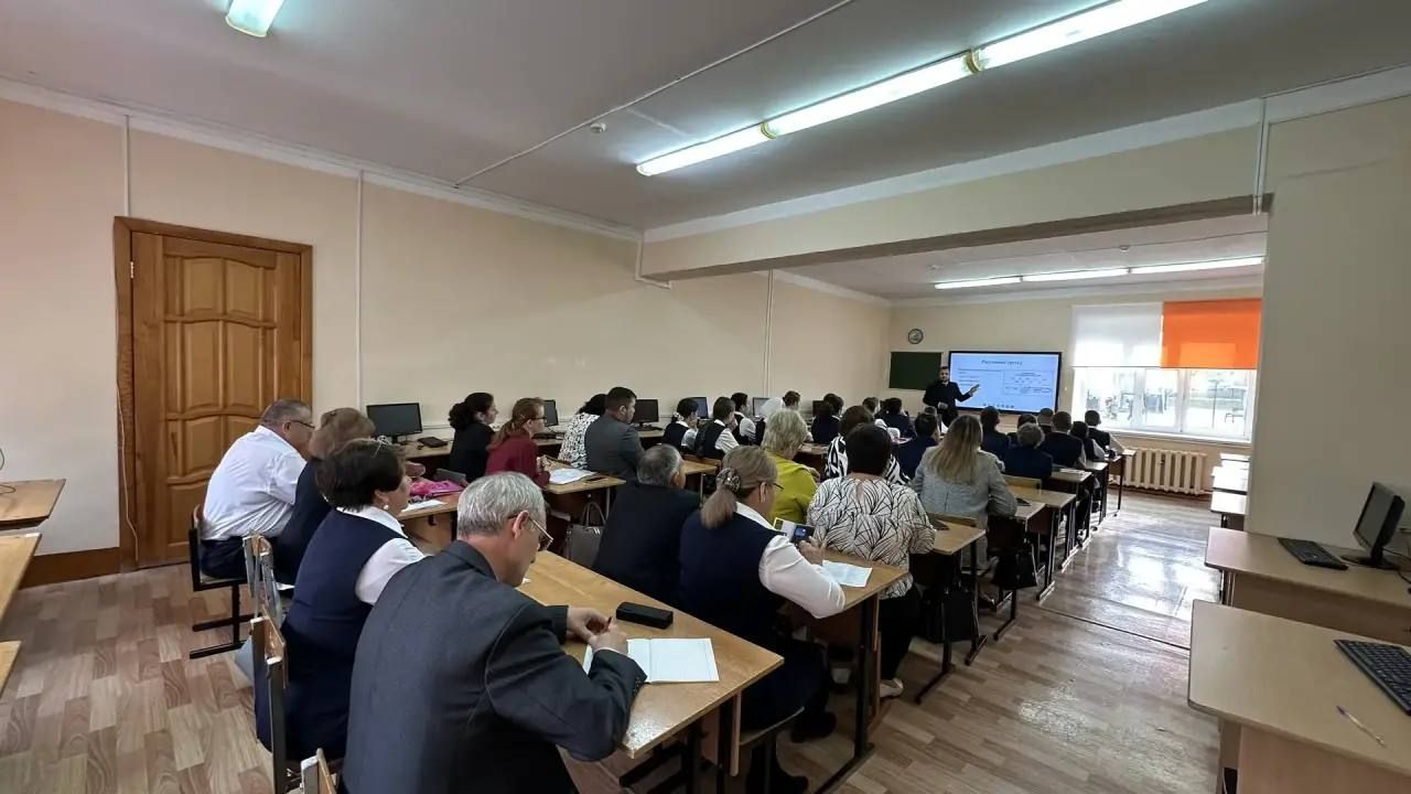 Норма урта мәктәбе базасында информатика, физика, математика укытучыларының зона семинары булып узды