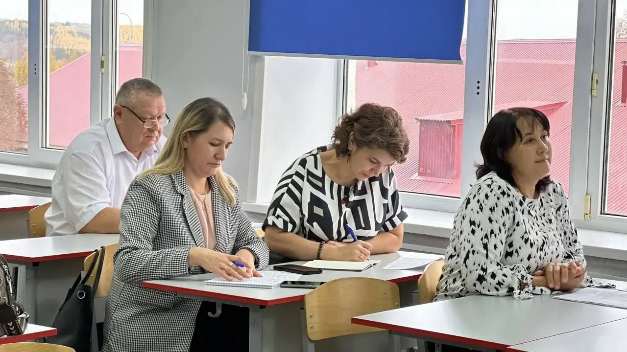 Норма урта мәктәбе базасында информатика, физика, математика укытучыларының зона семинары булып узды