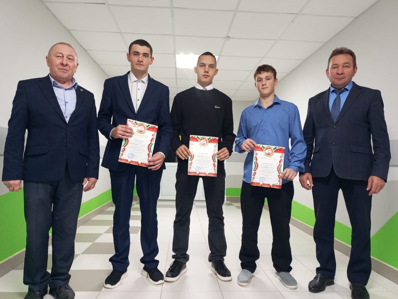 Арча аграр-сәнәгать һөнәр көллиятенең икенче филиалында пневматик коралдан ату буенча ярышлар узды