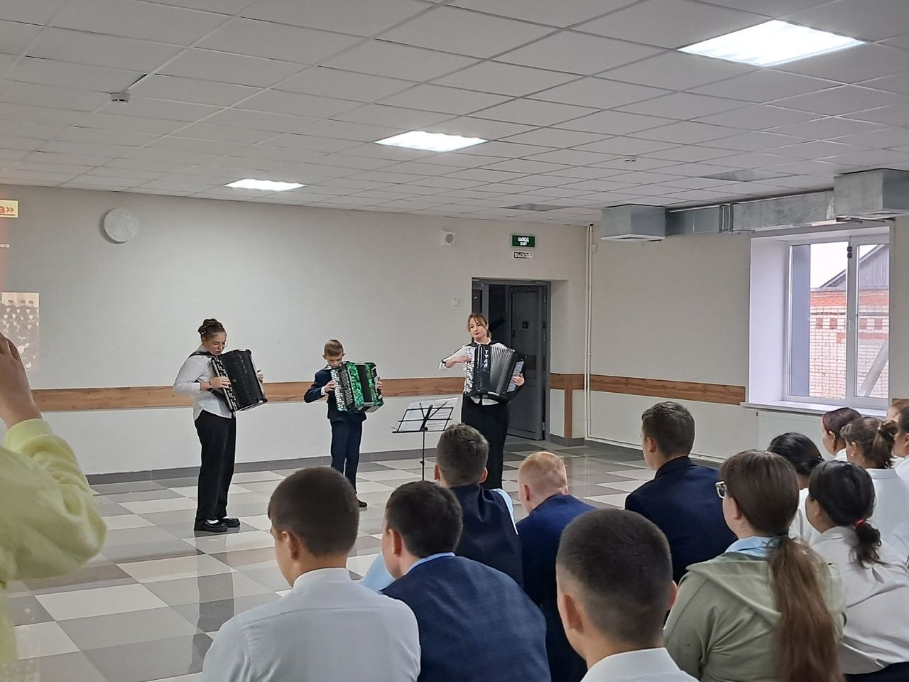 Арча аграр-сәнәгать һөнәр көллиятенең икенче филиалында искиткеч концерт булган