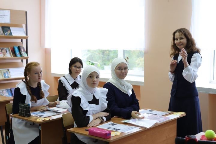 Балтач мөгаллимнәре «Авыл укытучысы / Авыл тәрбиячесе 2025» бәйгесе җиңүчеләре