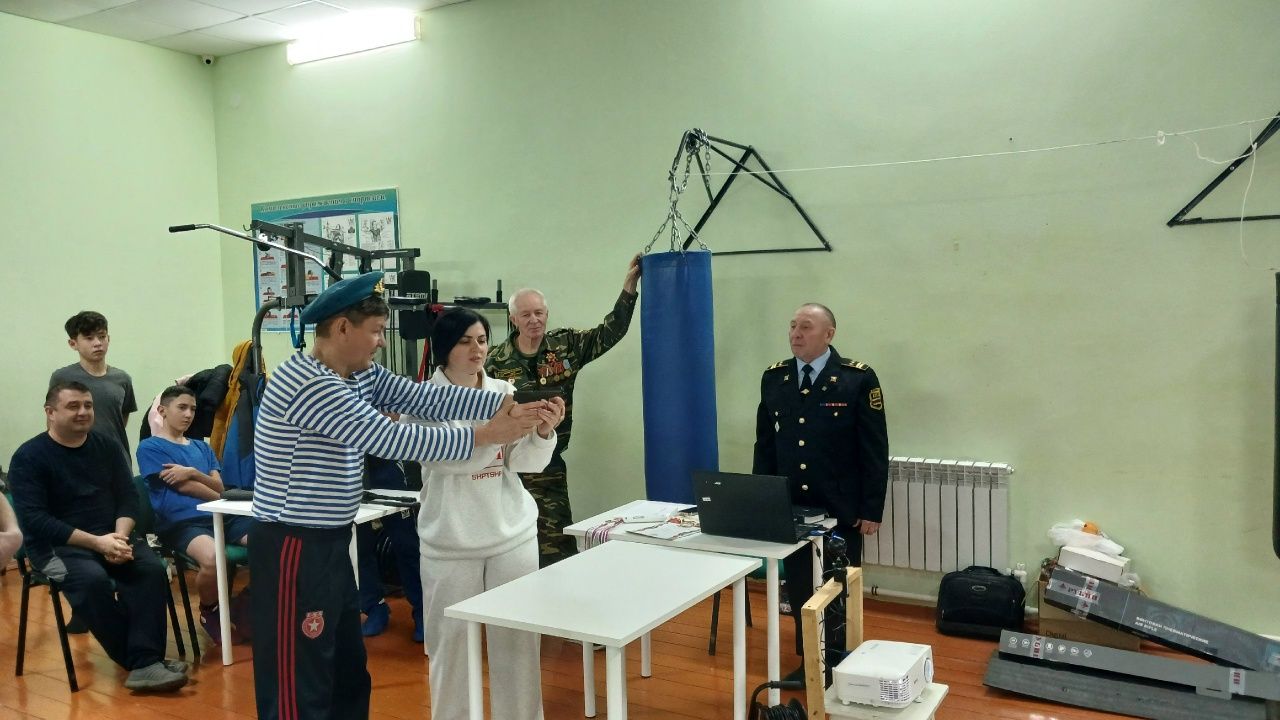 «Факел» клубында электрон тирда лазерлы коралдан ату буенча ярыш үтте