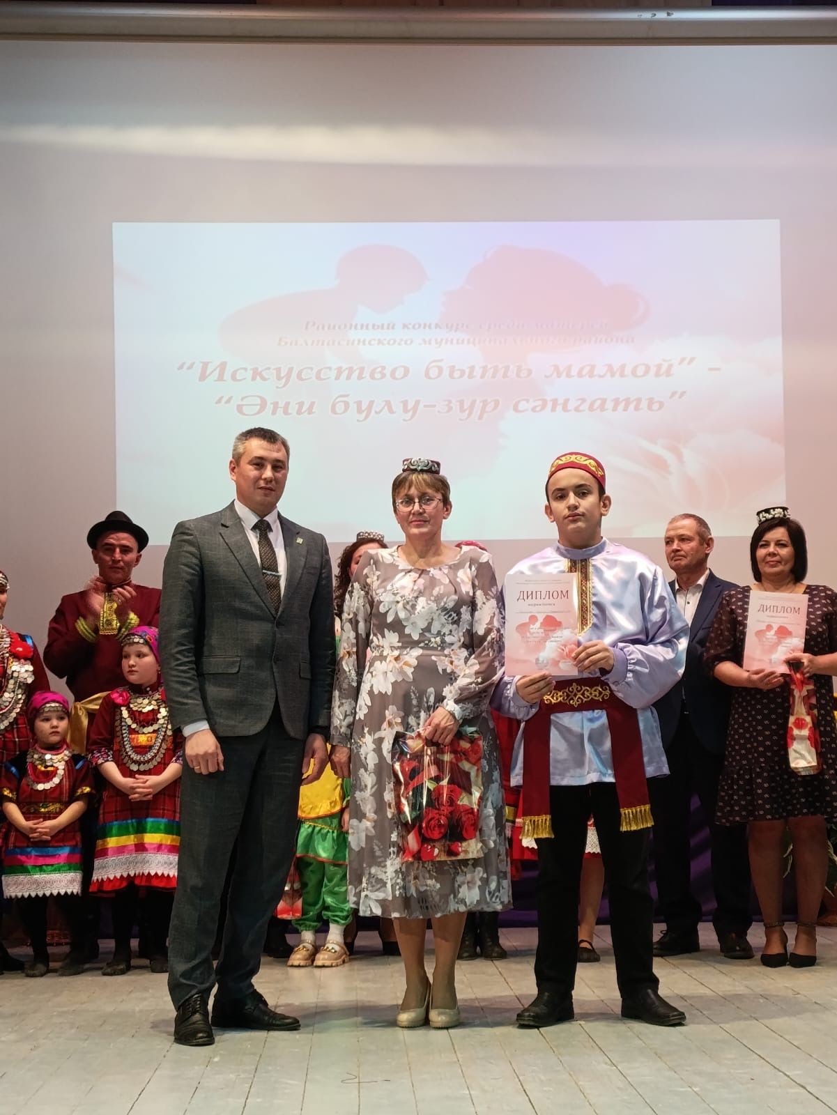 Чепья зонасында районкүләм «Әни булу -зур сәнгать» бәйгесенә старт бирелде