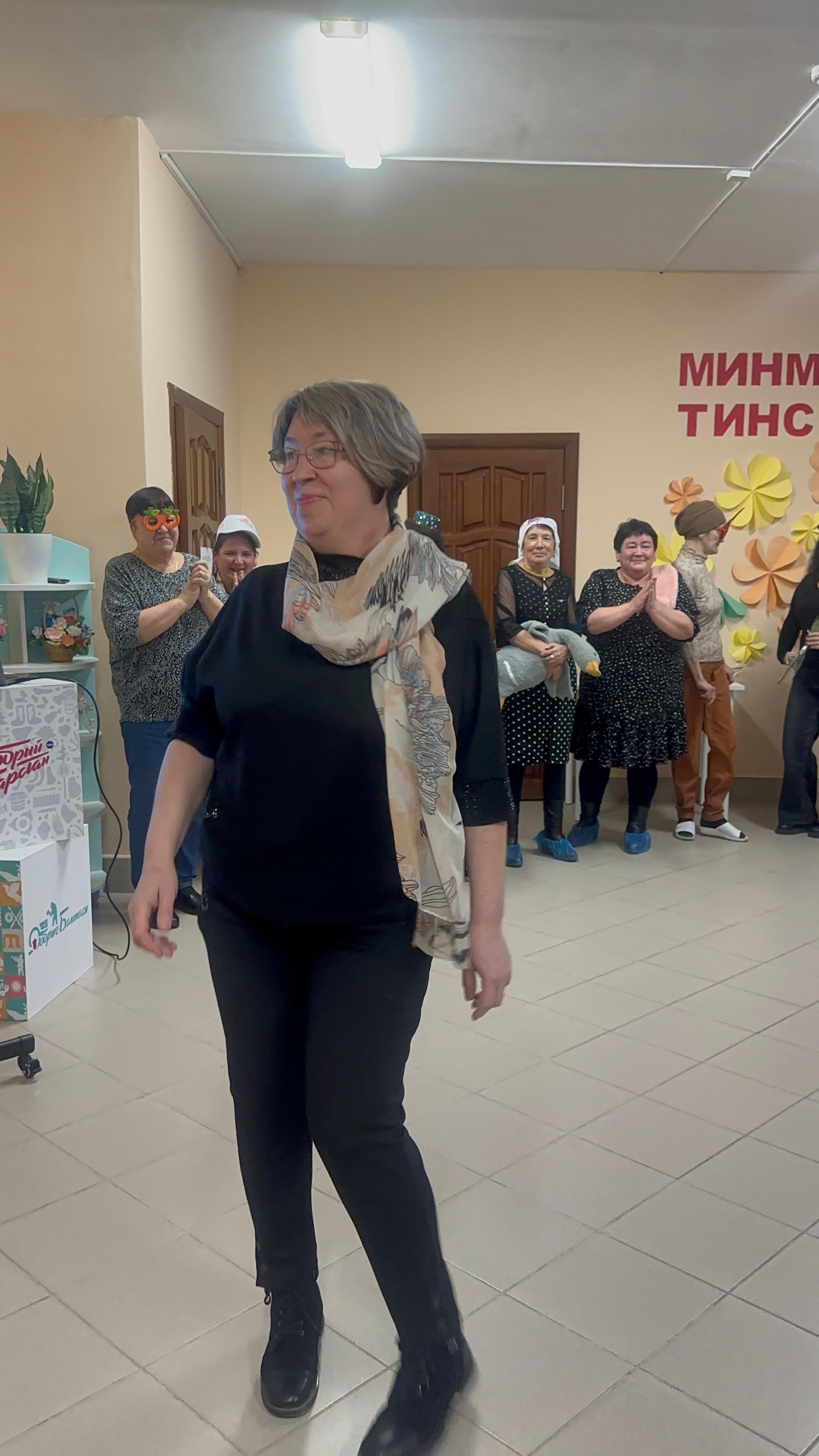 «Факел» клубында «Әниләрдә күңел җылысы» дип исемләнгән бәйрәм чарасы узды