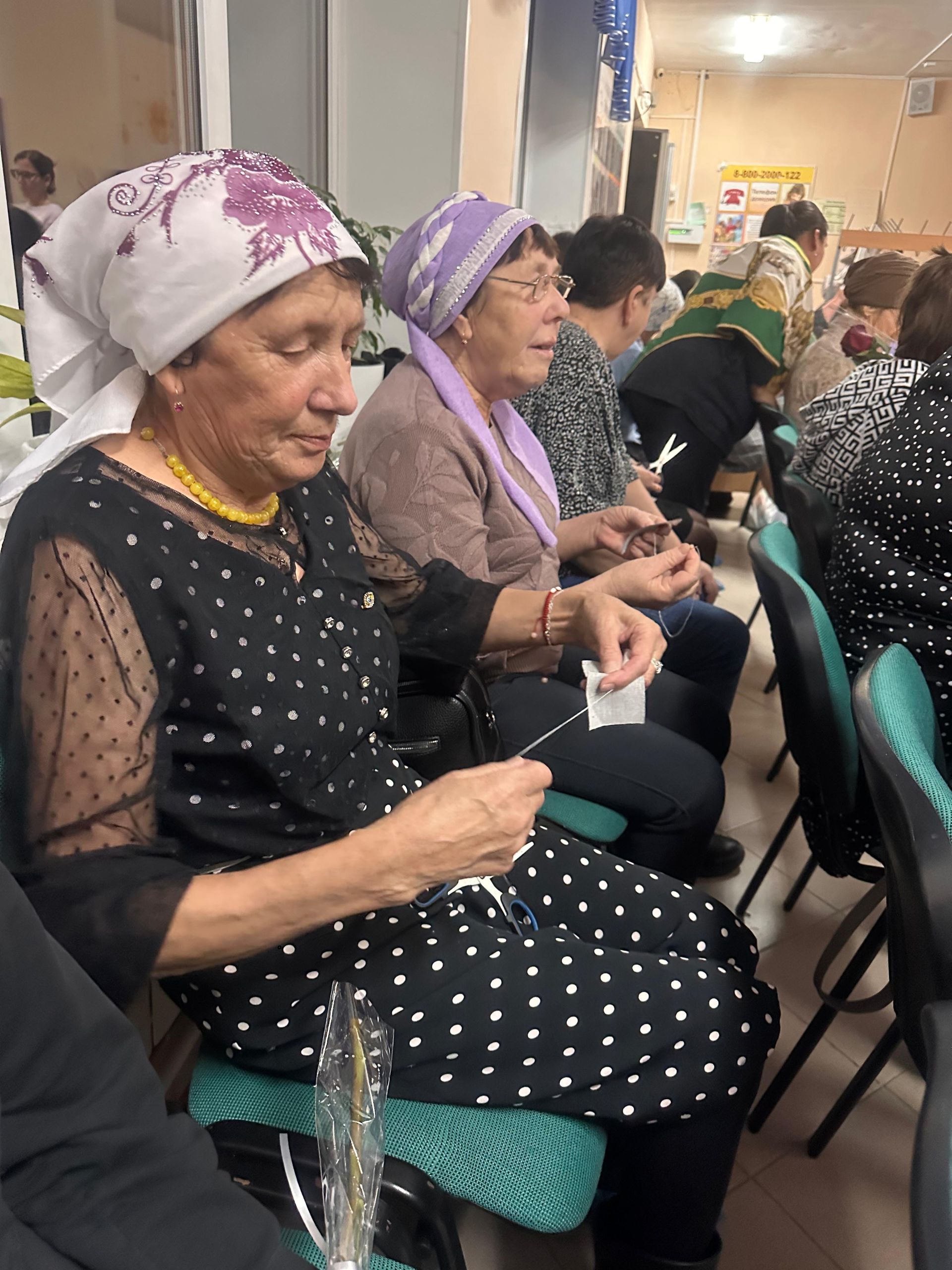 «Факел» клубында «Әниләрдә күңел җылысы» дип исемләнгән бәйрәм чарасы узды