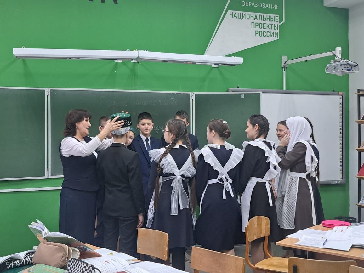 Бөрбаш мәктәбендә район семинары узды
