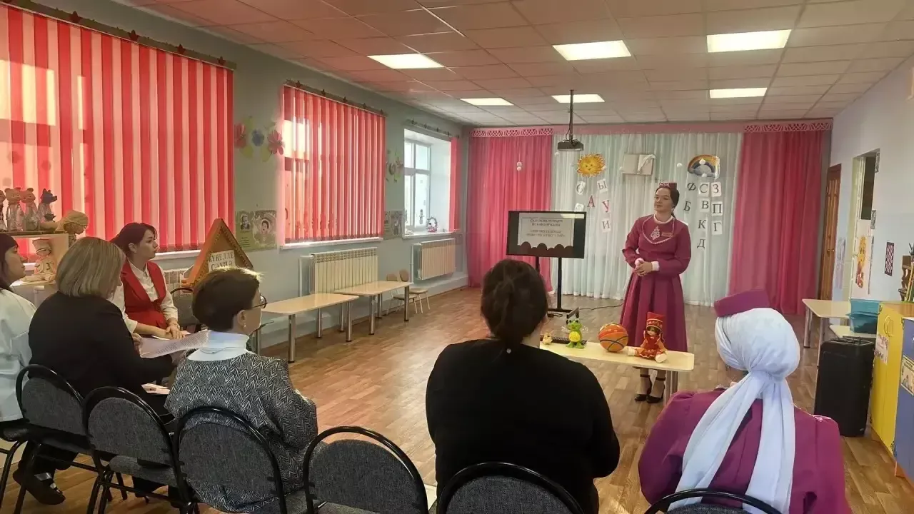 Карадуган балалар бакчасына логопедлар җыелды