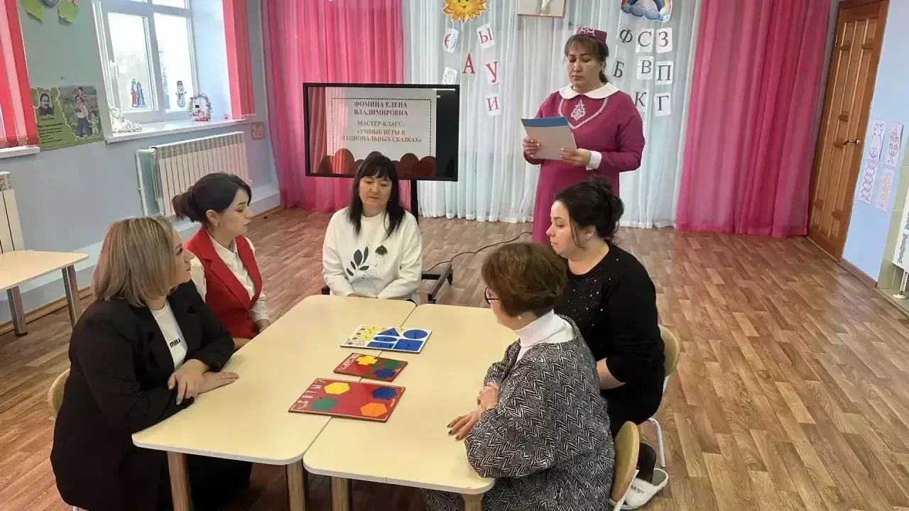 Карадуган балалар бакчасына логопедлар җыелды