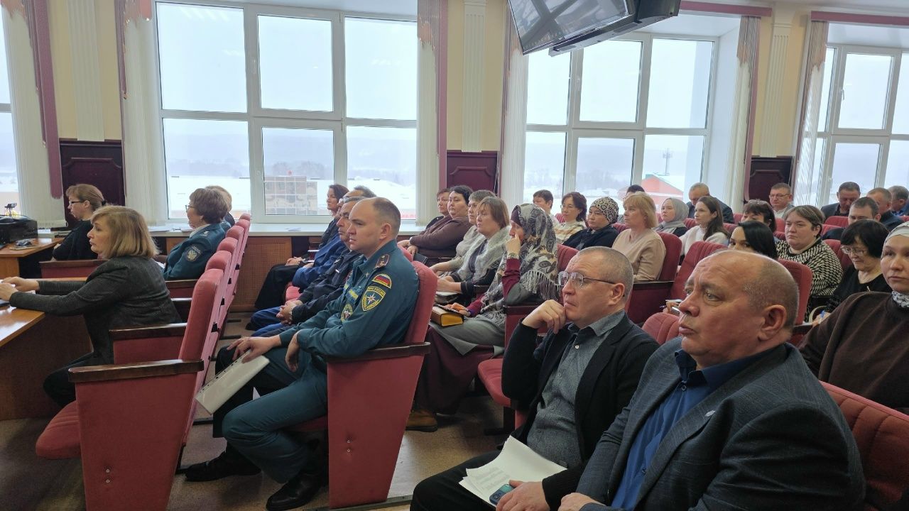 Балтач эшмәкәрләре түләү системасына кертелгән үзгәрешләр белән танышты