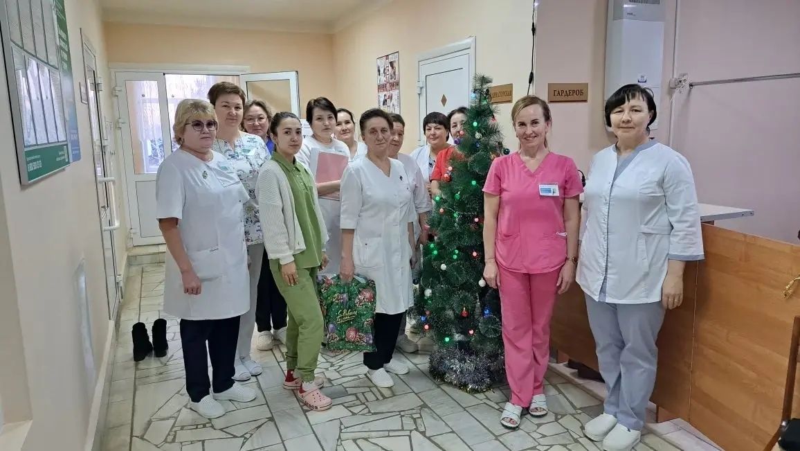Балтач хастаханәсе коллективы махсус хәрби операциядә катнашканнарның якыннарын бәйрәм белән котлады