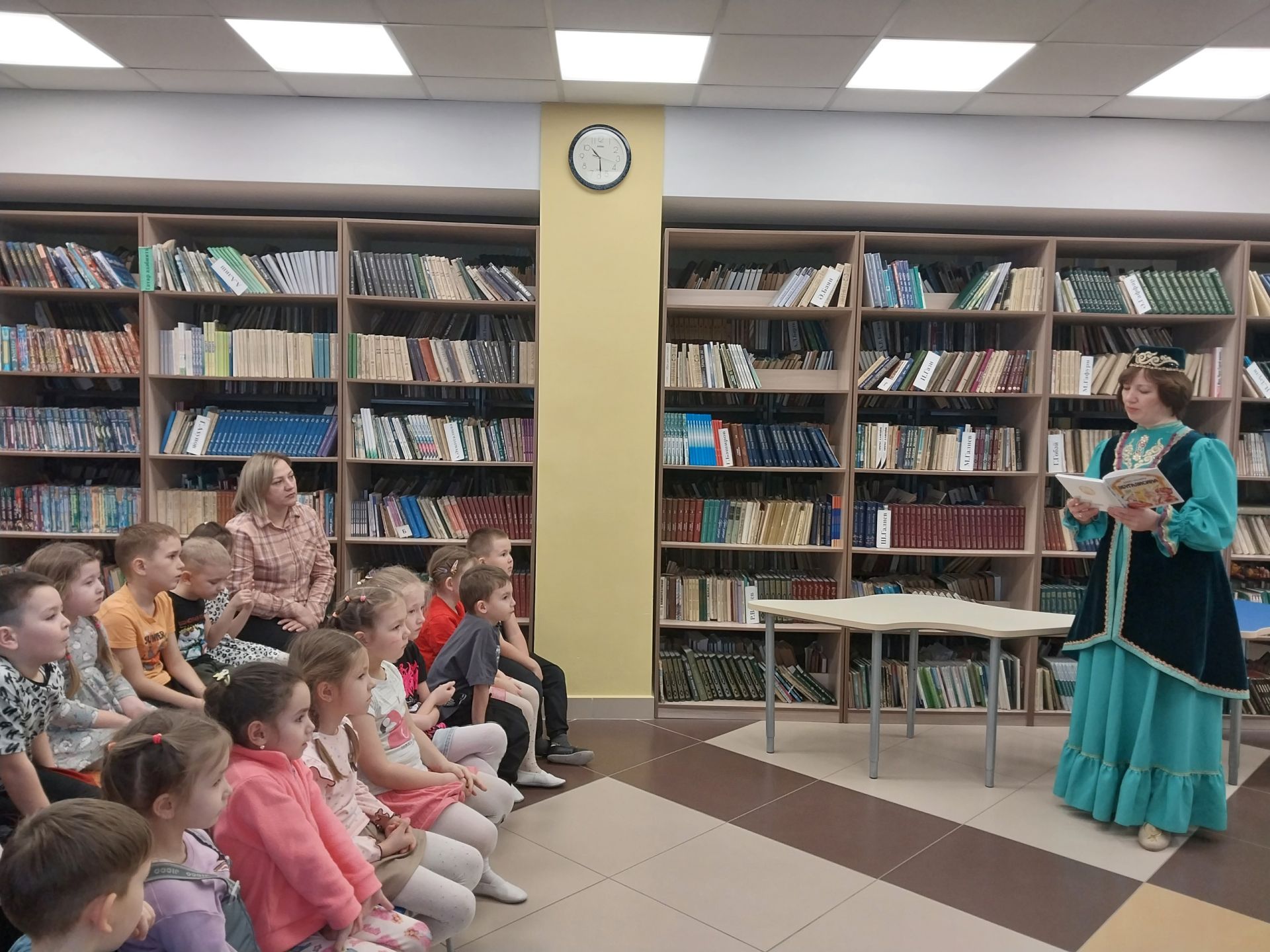 Балтач Үзәк балалар китапханәсенә кунаклар килгән